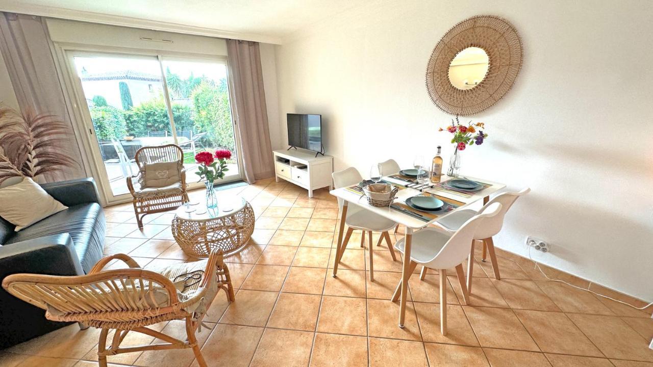 Appartement Les Pins Bleus A8 Сент-Максим Экстерьер фото