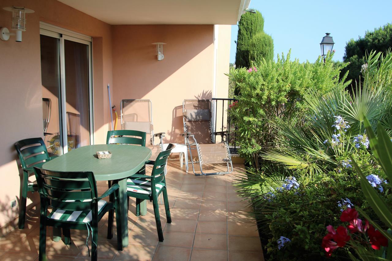 Appartement Les Pins Bleus A8 Сент-Максим Экстерьер фото
